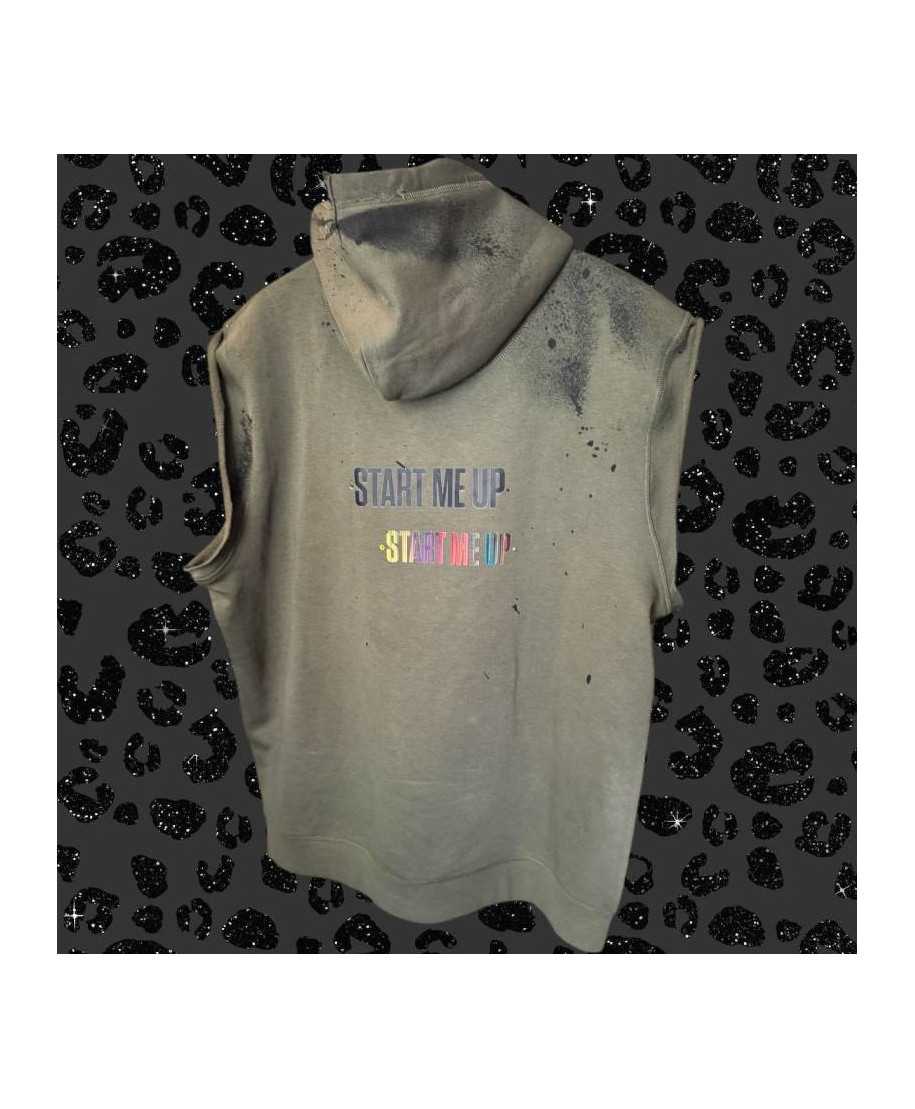 Unisex Sleeveless Hoodie Smokin' Artwork khaki